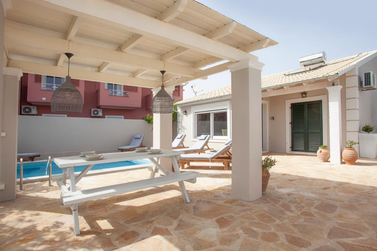 Ninos Corfu Villas Агиос-Георгиос Экстерьер фото